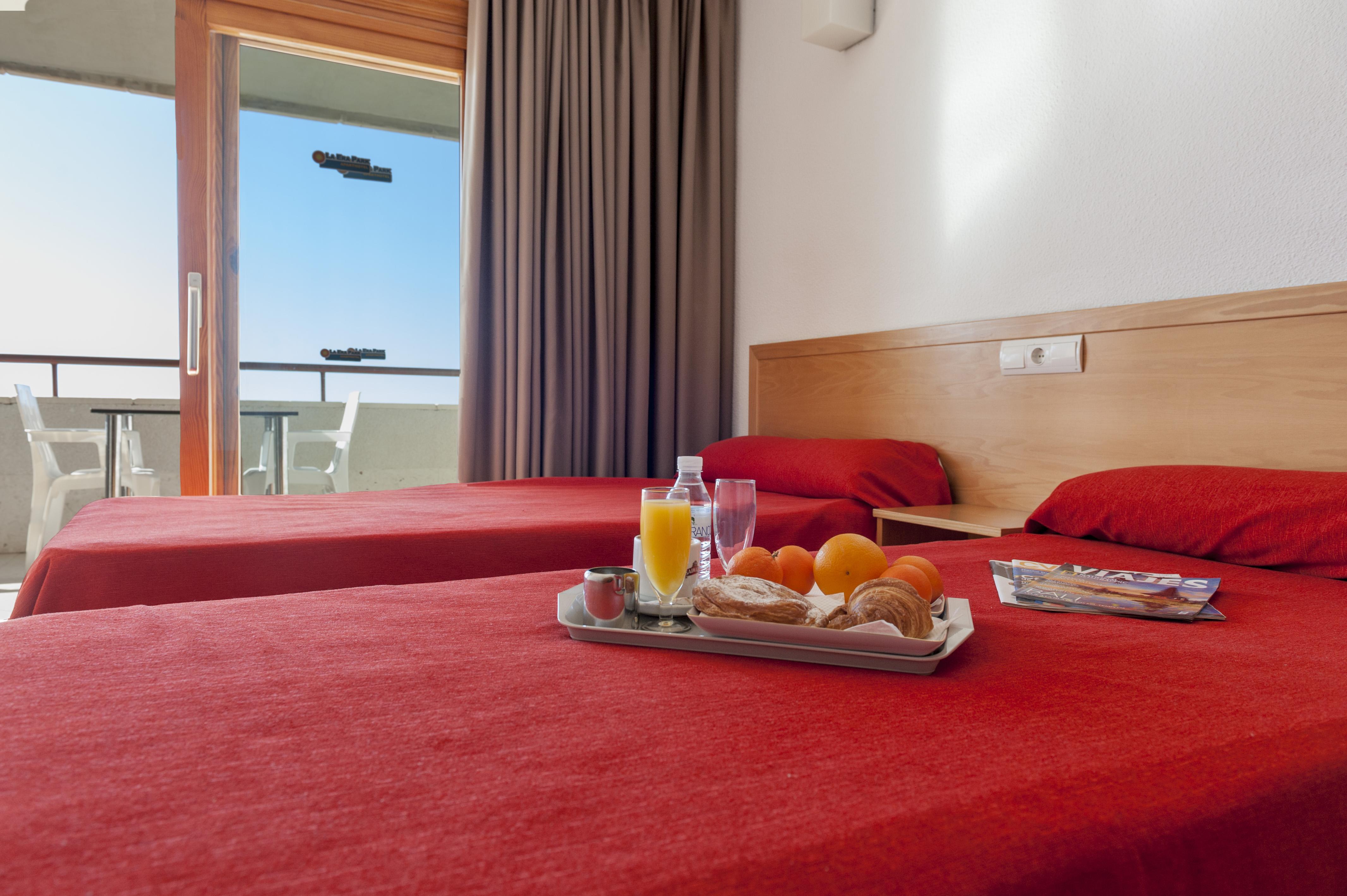 Apartamentos La Era Park Бенидорм Экстерьер фото
